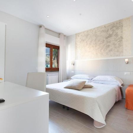 Sorrento Relax & Sea Hotel Bagian luar foto